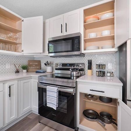 New Modern Bungalow Close To Downtown! Fully Fenced Yard St. Augustine Esterno foto