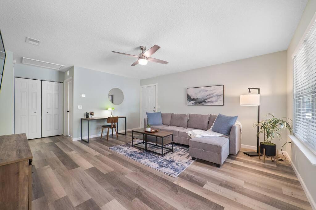 New Modern Bungalow Close To Downtown! Fully Fenced Yard St. Augustine Esterno foto