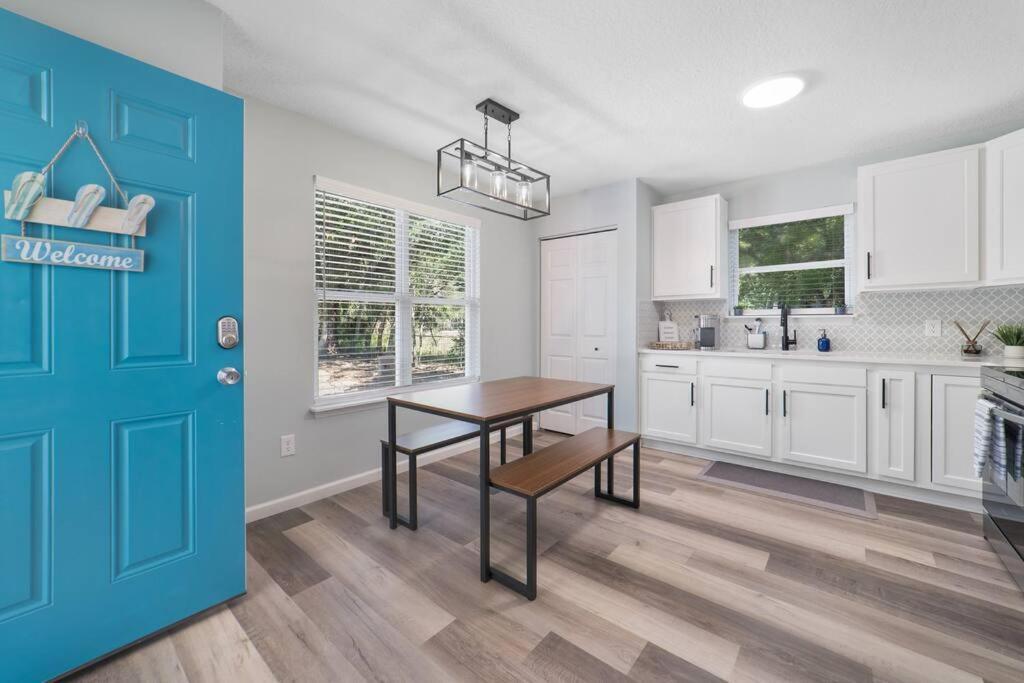 New Modern Bungalow Close To Downtown! Fully Fenced Yard St. Augustine Esterno foto